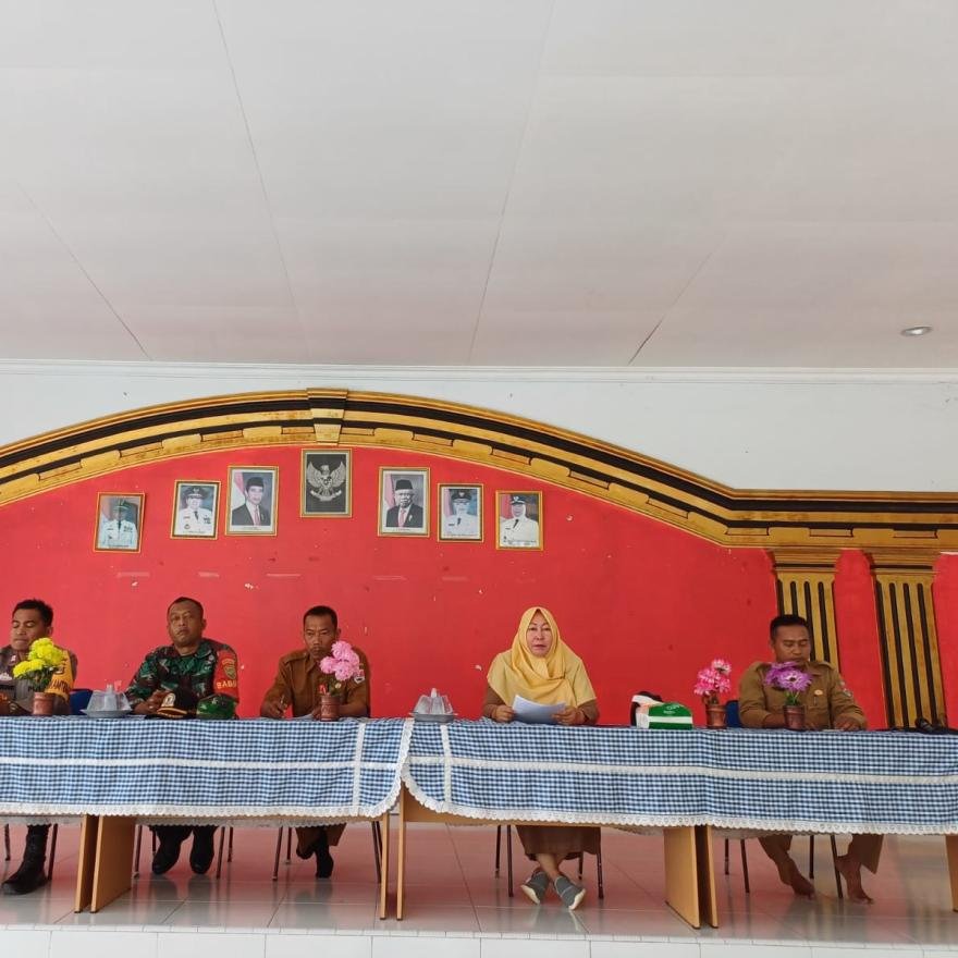 Pemdes Gedung Boga Laksanakan Apel Rutin Senin, 8 Mei 2023